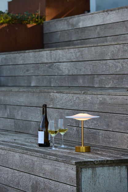 Piet Hein Sinus Portable bordlampe - messing