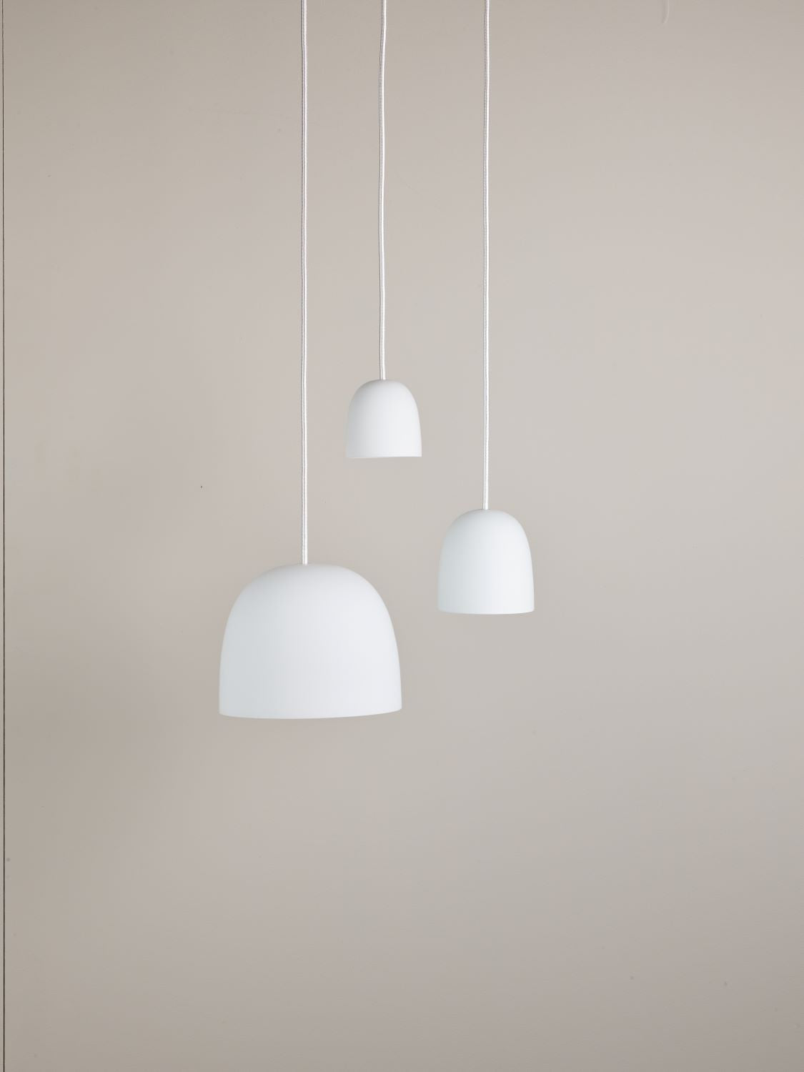 Piet Hein SUPER115 mm pendel OPAL-GLASS - RØD ledning 3m