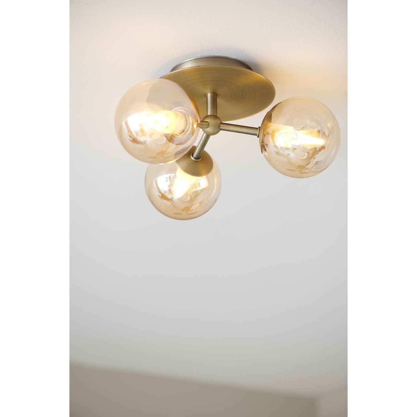 Halo Design Atom Trio Loftlampe - Opal