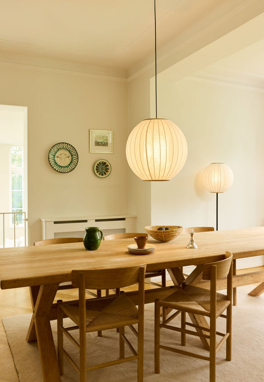 Halo Design Balloon Gulvlampe Ø40 - Linned Hvid