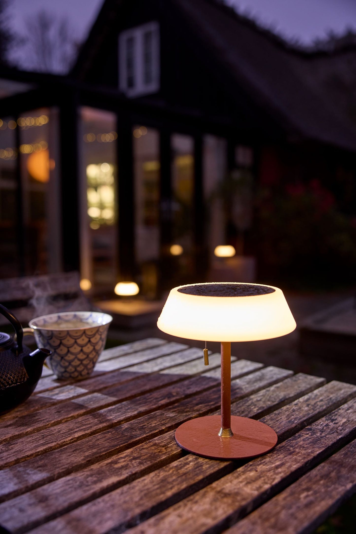 Halo Design Solar Portable Table Lamp - Terracotta