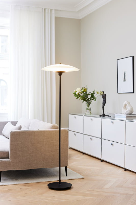 Halo Design Baroni gulvlampe Ø46 - Opal/Black