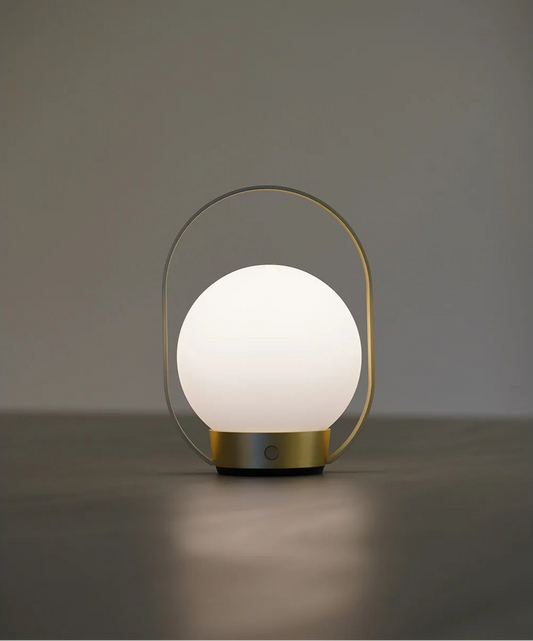 Antidark Palla T1 bordlampe - Messing