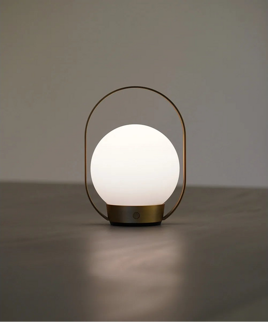 Antidark Palla T1 bordlampe - Mørk Messing