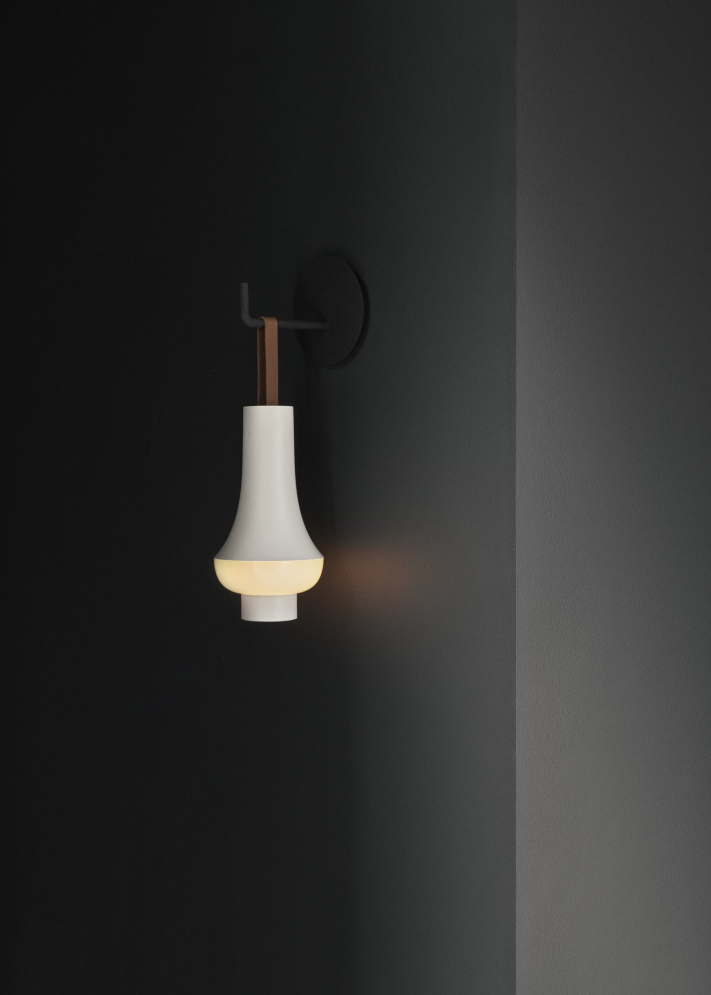 Louis Poulsen Tomoshi portable bordlampe - Hvid