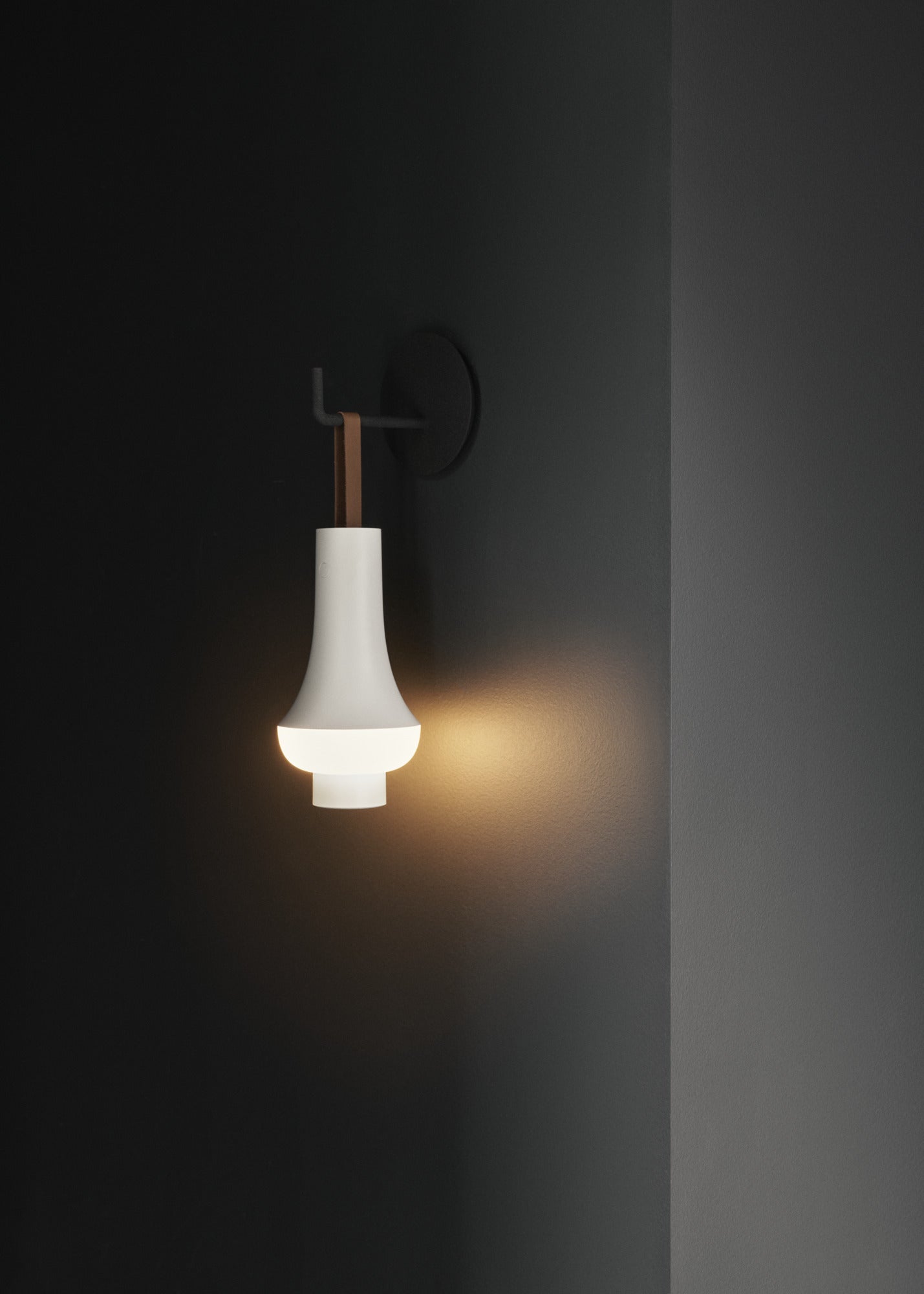 Louis Poulsen Tomoshi portable bordlampe - Hvid