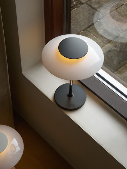 Louis Poulsen PH 80 Portable Lampe Opal White/High Lustre Chrome Plated