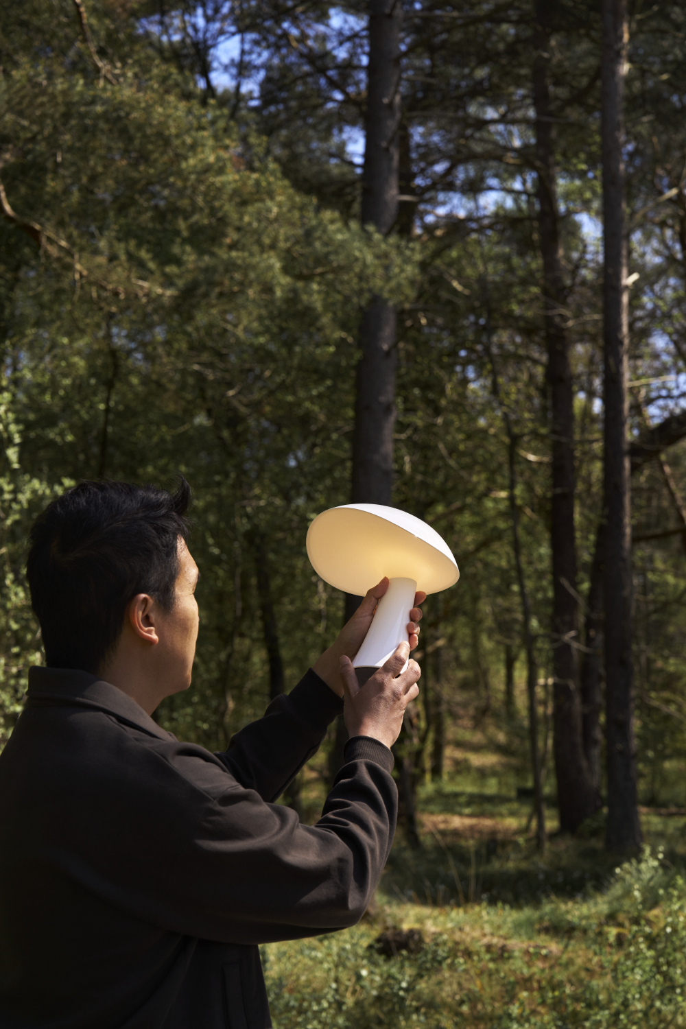 Louis Poulsen Rumee Genopladelig Bordlampe Ø220 - Hvid