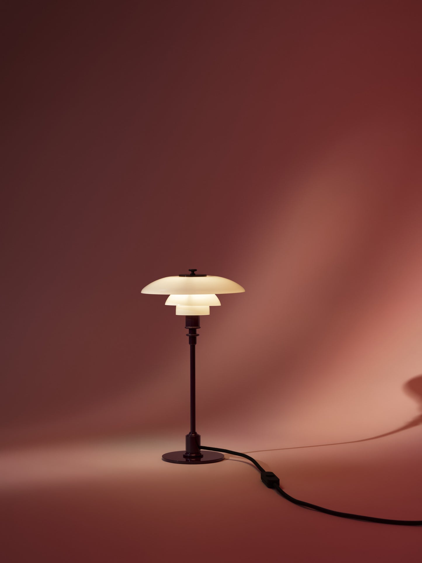Louis Poulsen PH 3/2 Bordlampe Glossy