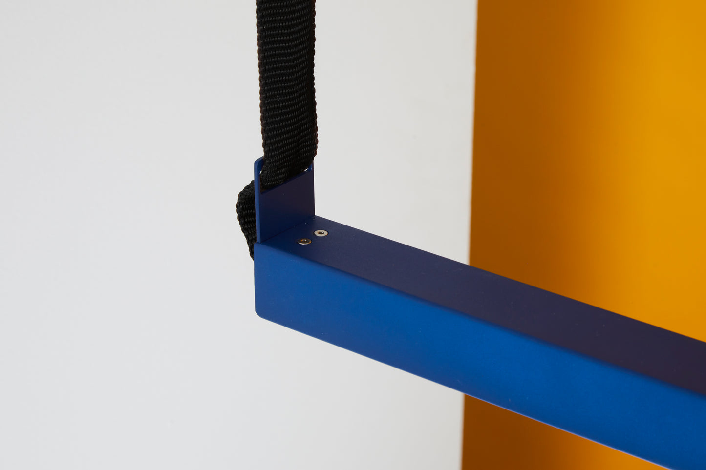 LOOM Design - BELTO langbordspendel - Blå