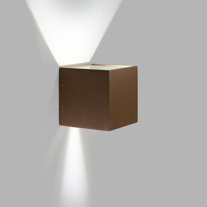 Light Point Cube LED Væglampe - Rust