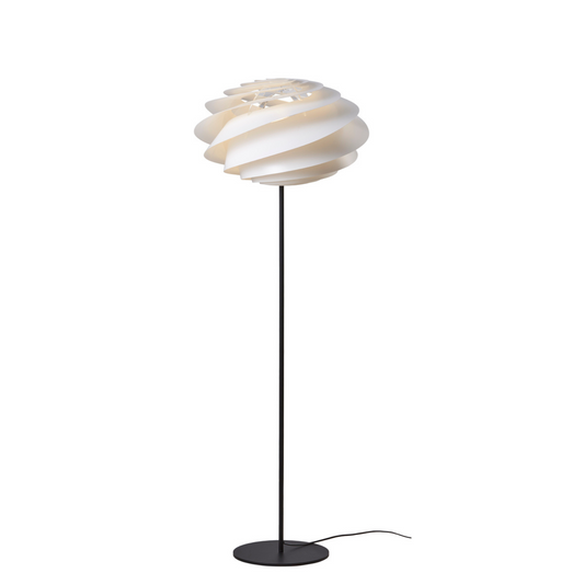 Swirl gulvlampe fra LE Klint 