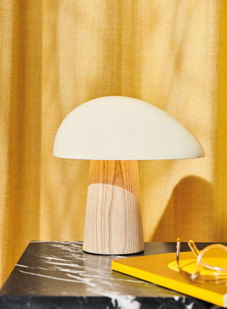 Fritz Hansen Night Owl - Smokey white/Ash