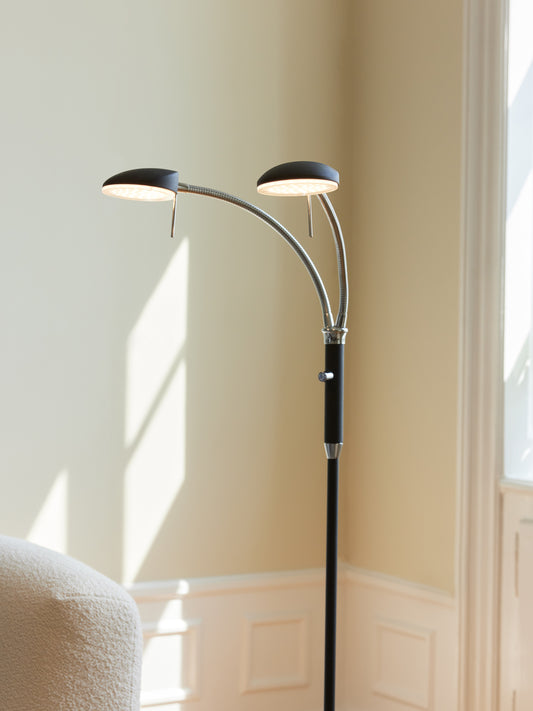 Halo Design Vegas LED Gulvlampe 2 Lampehoveder - Sort