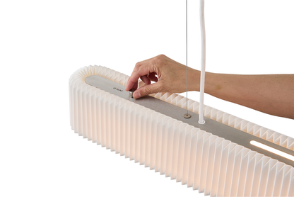 LE KLINT Long Pleat pendel – hvid standardskærm