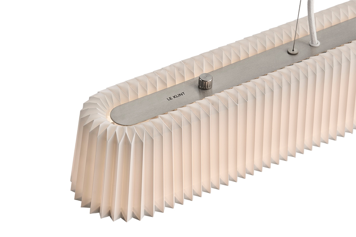 LE KLINT Long Pleat pendel – hvid standardskærm