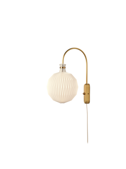 Le Klint 101 Frugtlygten Kaare Klint Legacy mini væglampe, messing