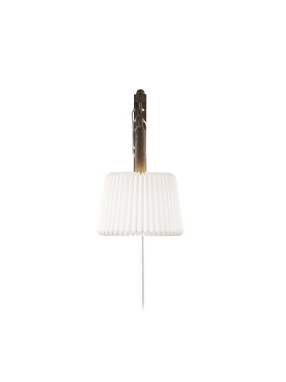 Le Klint Vägglampa, SAX, rökt ek, inkl. nyans 120XS