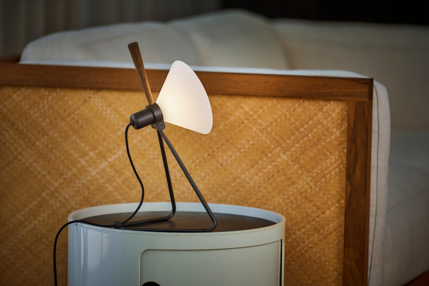 Spot som bordlampe