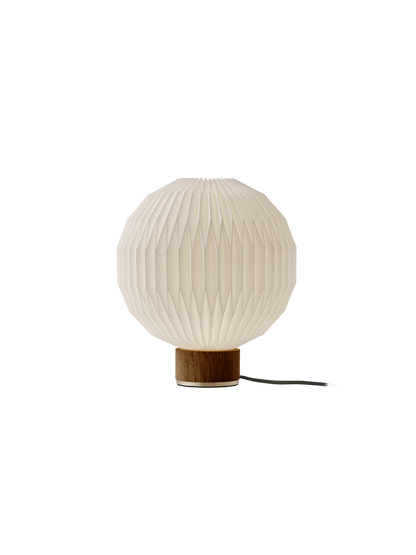 Le Klint 375 bordlampe, smoked oak base, small, papir skærm