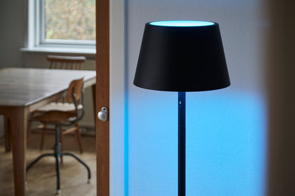 LOOM Design - MODI Genopladelig gulvlampe - Sort