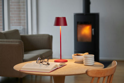 LOOM Design - MODI uppladdningsbar bordslampa - Röd