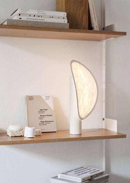 New Works Tense Genopladelig Bordlampe - Sort