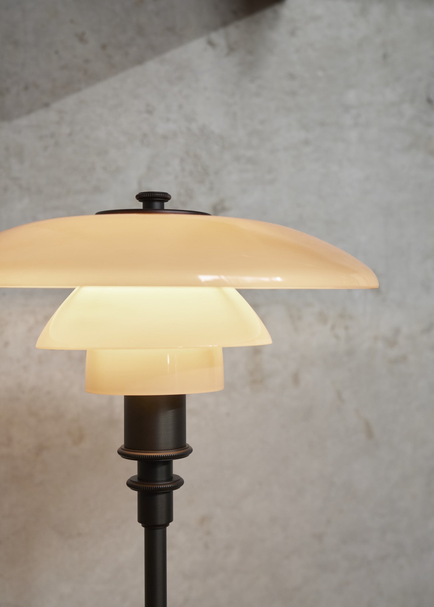 Louis Poulsen PH 2-1 Bordlampe - Dusty terracotta - limited edition 2024