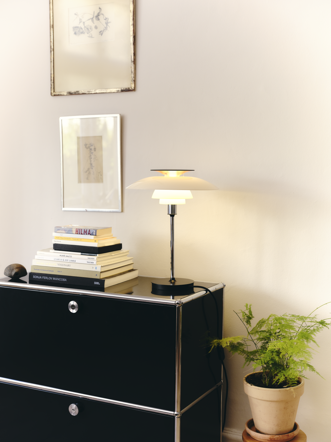 Louis Poulsen PH 80 Bordlampe Opal White/High Lustre Chrome Plated