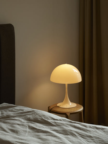 Louis Poulsen - Panthella 320 Bordlampe - Opal beige