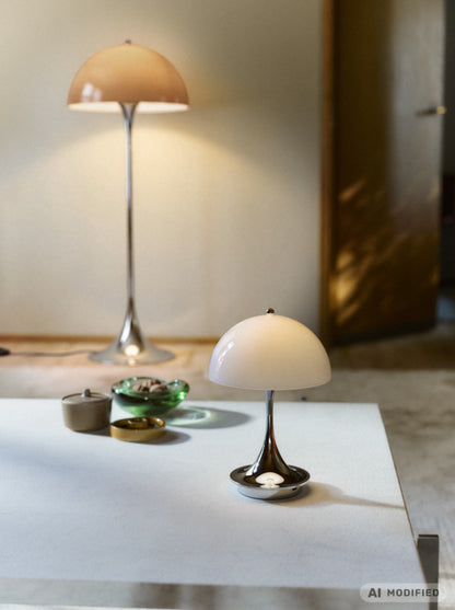 Louis Poulsen Panthella Gulvlampe Ø500
