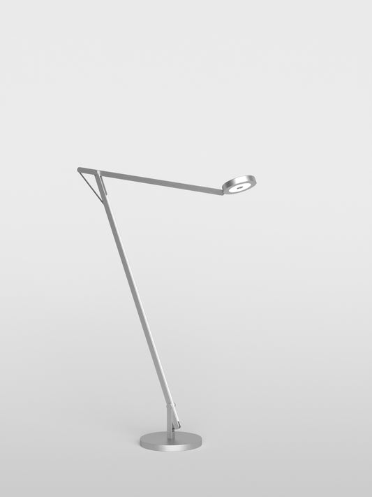 Rotaliana String F1 golvlampa aluminium med silverresår