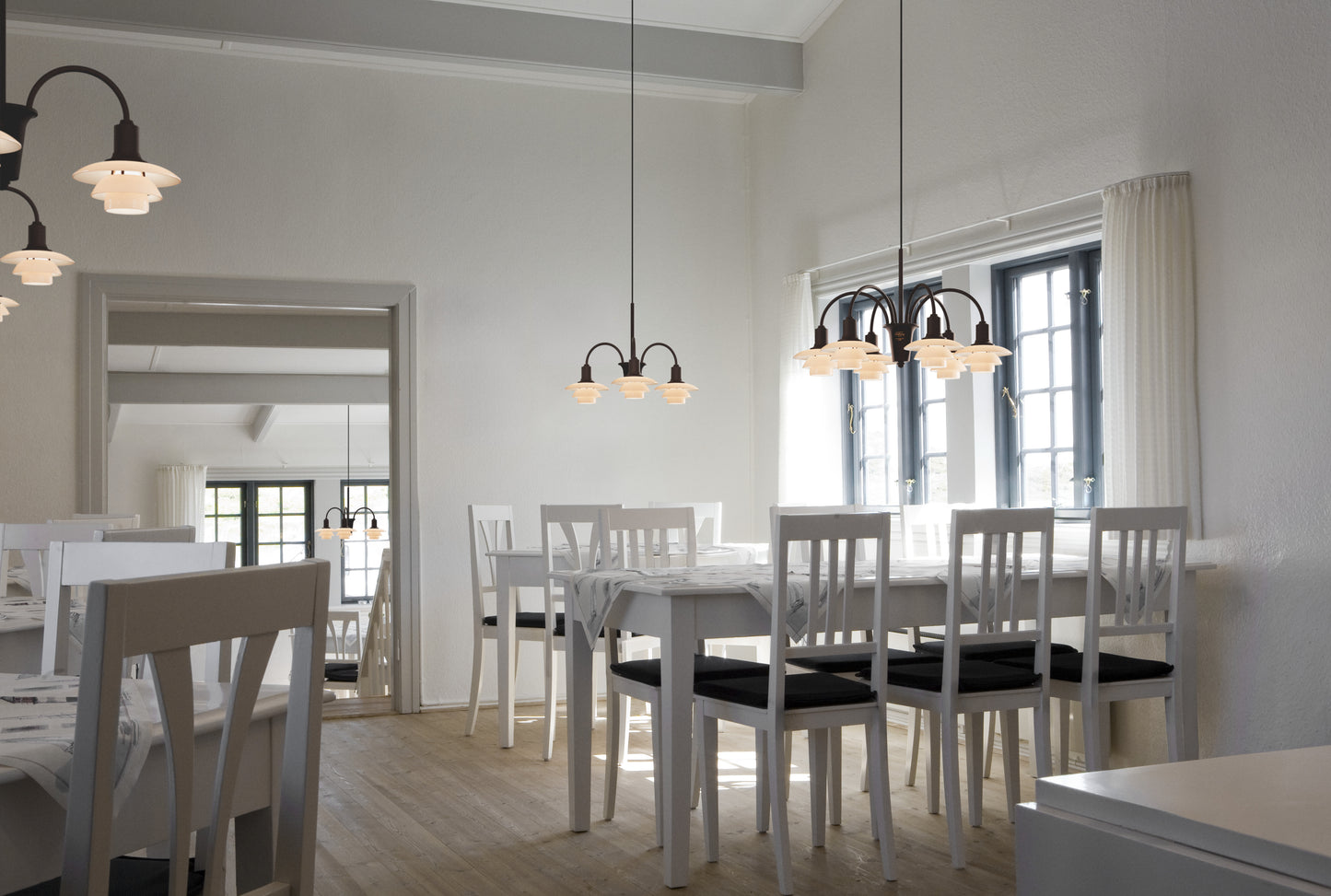 Lamper på Henne Mølleå Badehotel