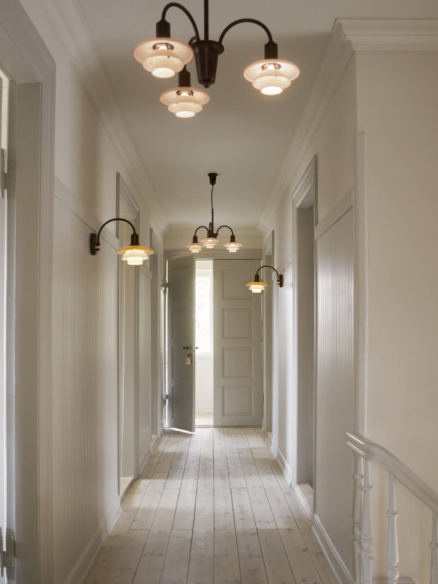 Louis Poulsen PH 2/2 Væglampe Centenary Edition Amber/Opal White