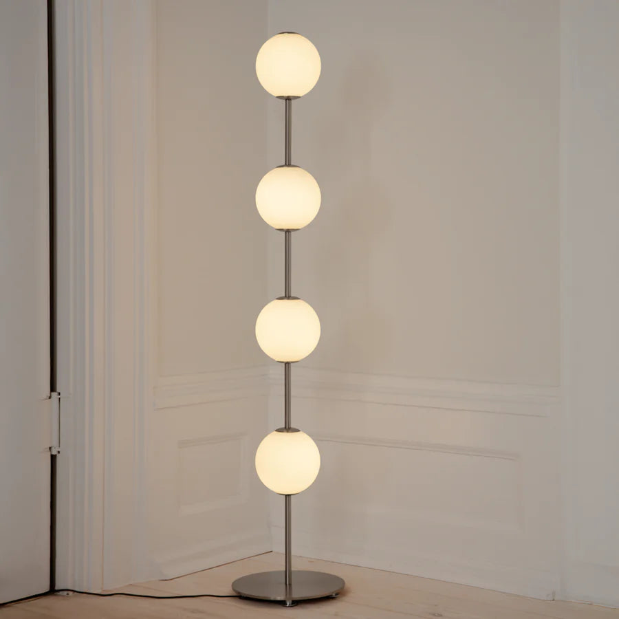 Umage Audrey gulvlampe - Opal/Stål
