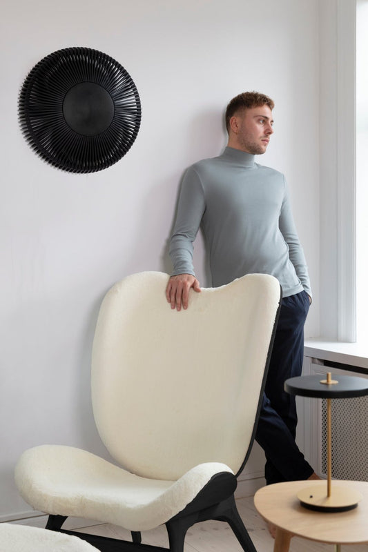 sort eg lampe umage clava up