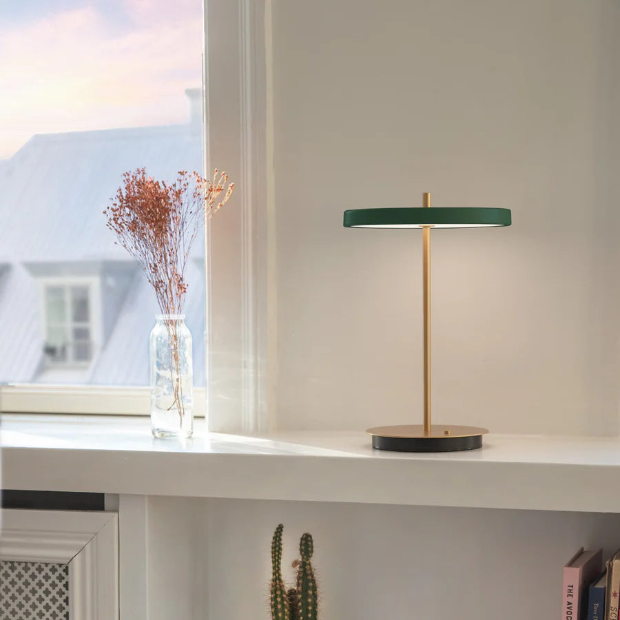 Grøn bordlampe