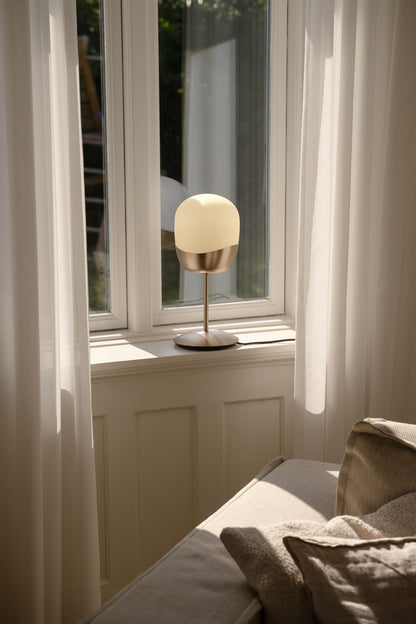 Spring Bordlampe Messing