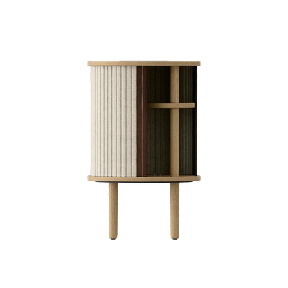 Umage rund sidebord med gode rum til hele huset.