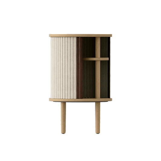 Umage rund sidebord med gode rum til hele huset.