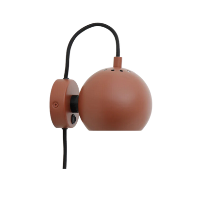 Frandsen Ball Væglampe - Mat terracotta rød