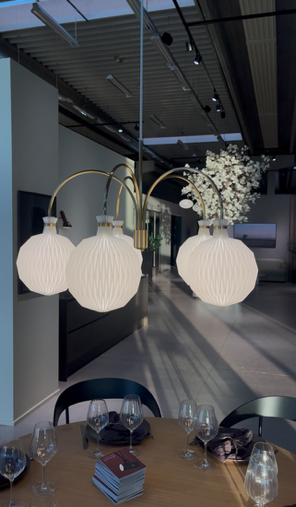 Le Klint 101 Frugtlygten Kaare Klint Legacy small lysekrone, messing