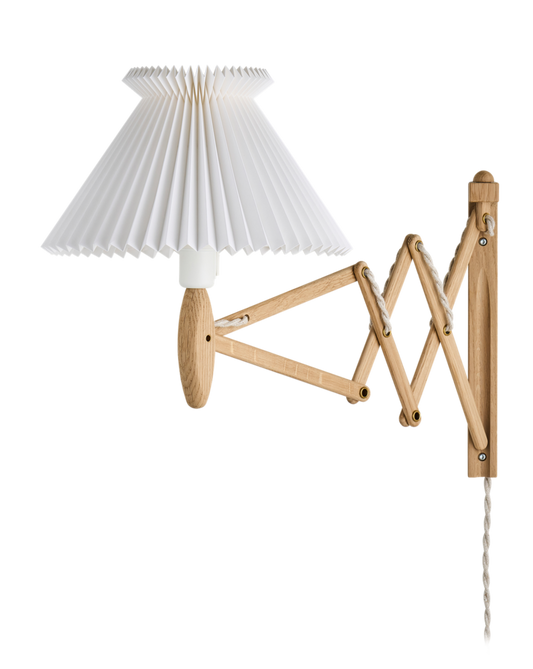 Le Klint Wall lamp, SAX Annivesary Model, untreated oak, brass fitting, 6-17PA