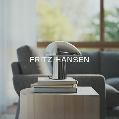 Fritz Hansen Nattuggla - Stålpolerat stål